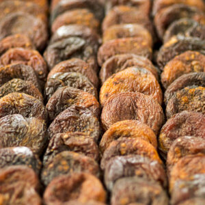 Tume kuivatatud aprikoos “Šokolaad”
